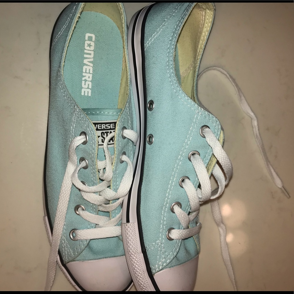 teal low top converse